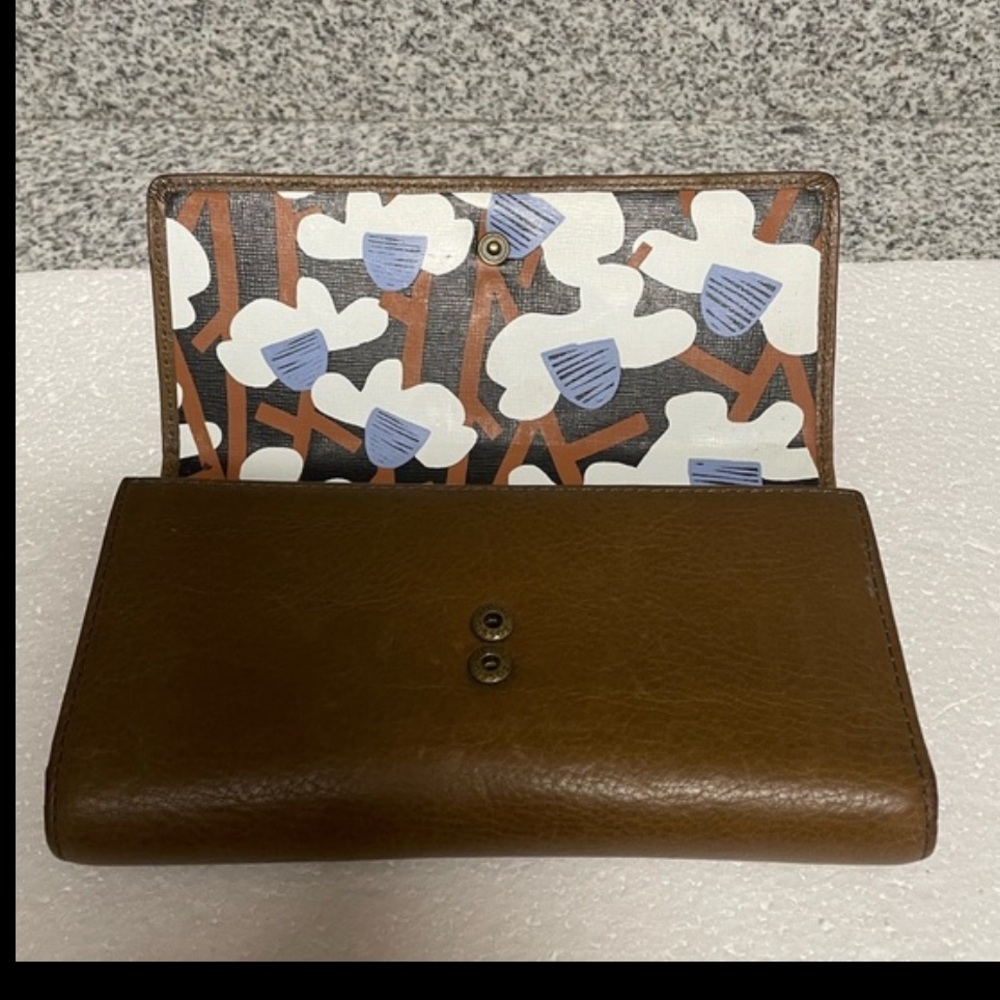 EUC “Fossil Logan” Brown & Multi-color Genuine Leather Clutch Wallet w/Snap Flap - Picture 15 of 16